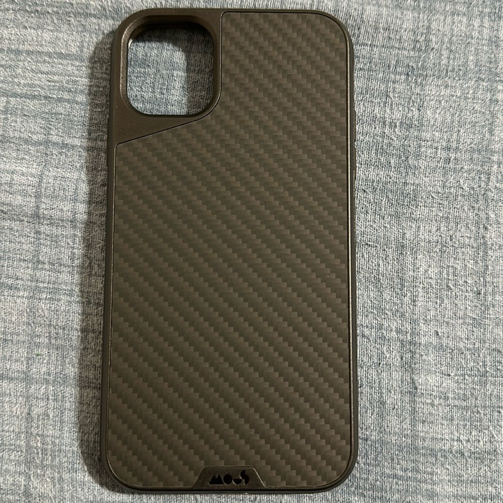 MOUS PHONE CASE IPHONE 11